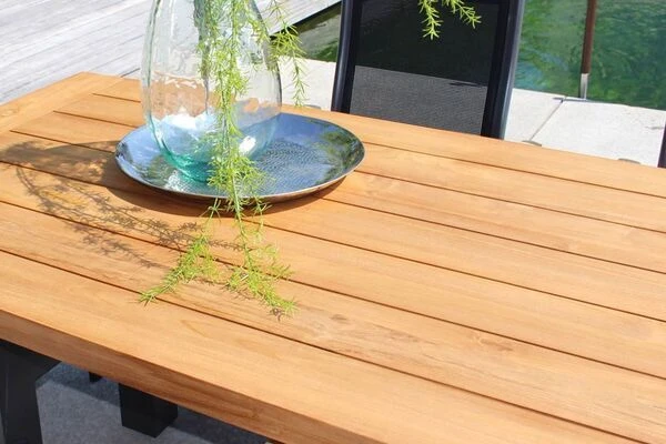 HARTMAN Sondermodell Yasmani/Alice Comfort Esstischgruppe, Xerix, Alu/Teakholz, 240x100cm, 6 Stapel-, 2 Multipositionssessel 6 HARTMAN Sondermodell Yasmani/Alice Comfort Esstischgruppe, Xerix, Alu/Teakholz, 240x100cm, 6 Stapel-, 2 Multipositionssessel – Bild 6